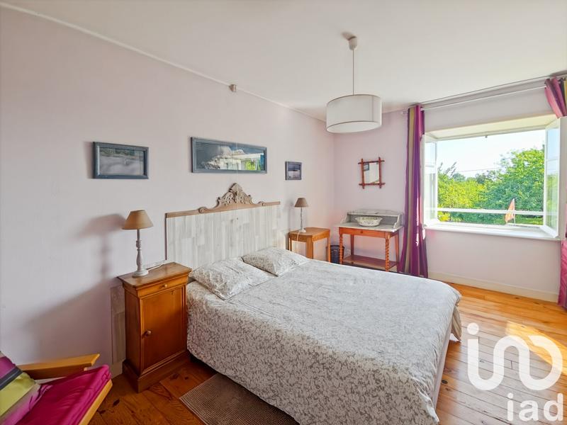 Maison - 207 m² - 10 pièces