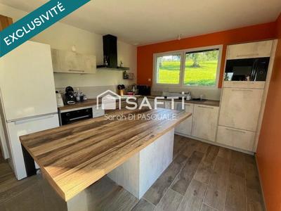 Maison - 95 m² - 3 pièces