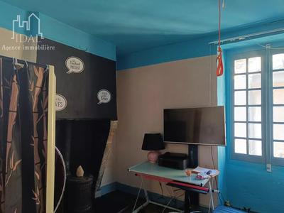 Immeuble mixte - 120 m²