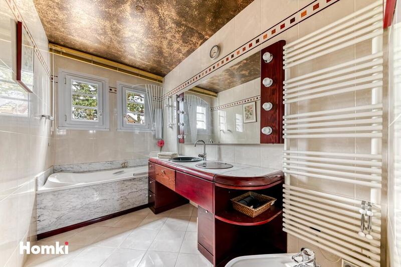 Maison - 120 m² - 4 pièces