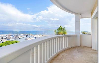 Appartement - 520 m² - 8 pièces