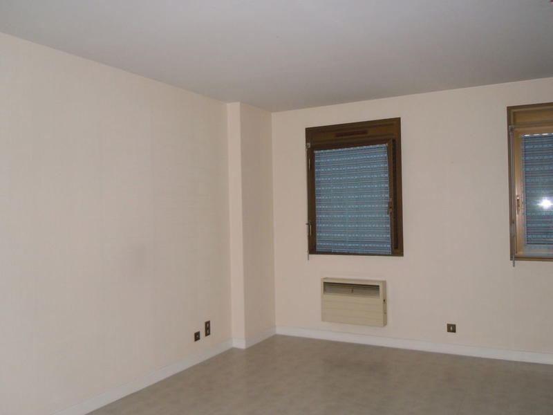 Maison - 290 m² - 14 pièces