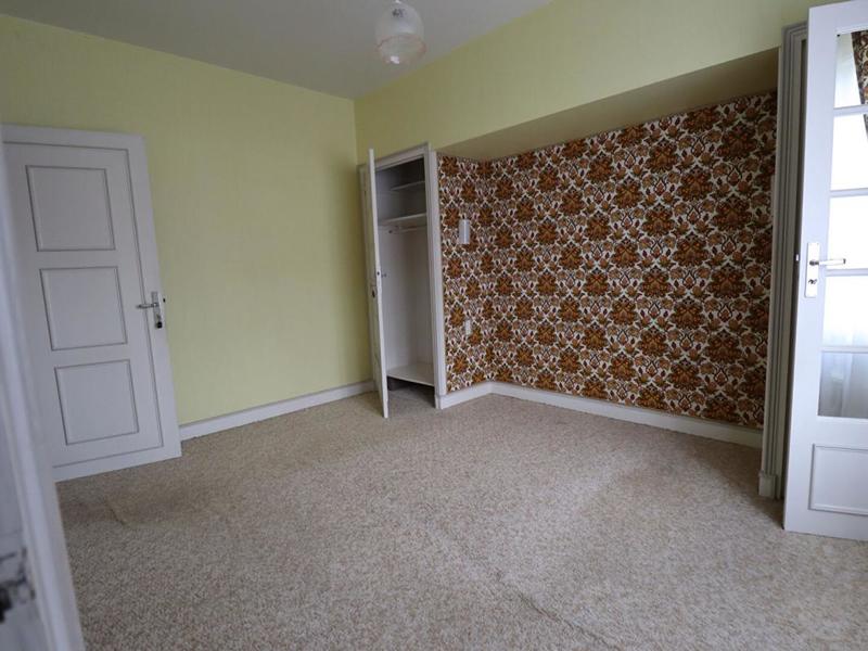 Maison - 230 m² - 11 pièces