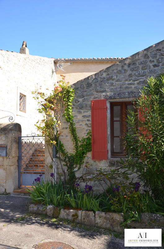 Maison traditionnelle - 111 m² - 4 pièces