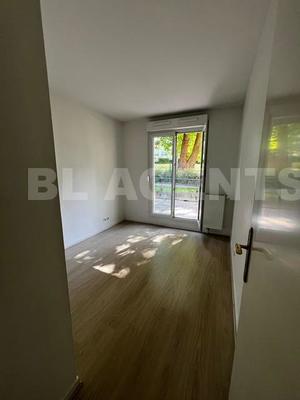 Appartement - 77 m² - 4 pièces