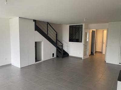 Maison - 145 m² - 5 pièces