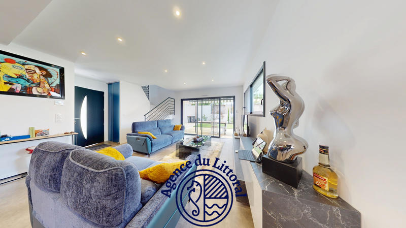 Maison - 103 m² - 4 pièces