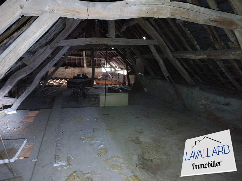 Maison - 95 m² - 1 pièce