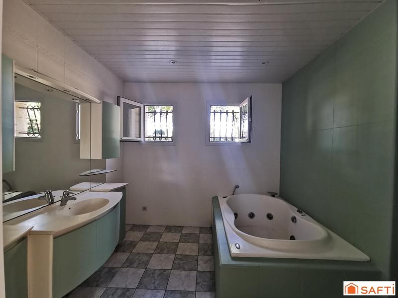 Maison - 170 m² - 6 pièces