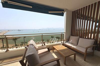 Appartement - 85 m² - 3 pièces