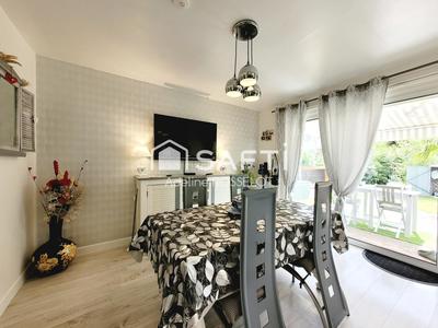 Maison - 136 m² - 5 pièces