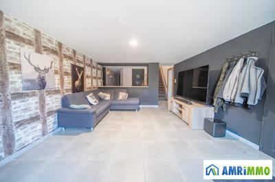 Maison - 200 m² - 7 pièces