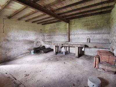 Terrain constructible - 1 086 m²