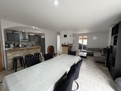 Maison - 125 m² - 5 pièces