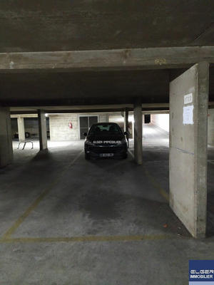 Parking / Garage - 12 m²