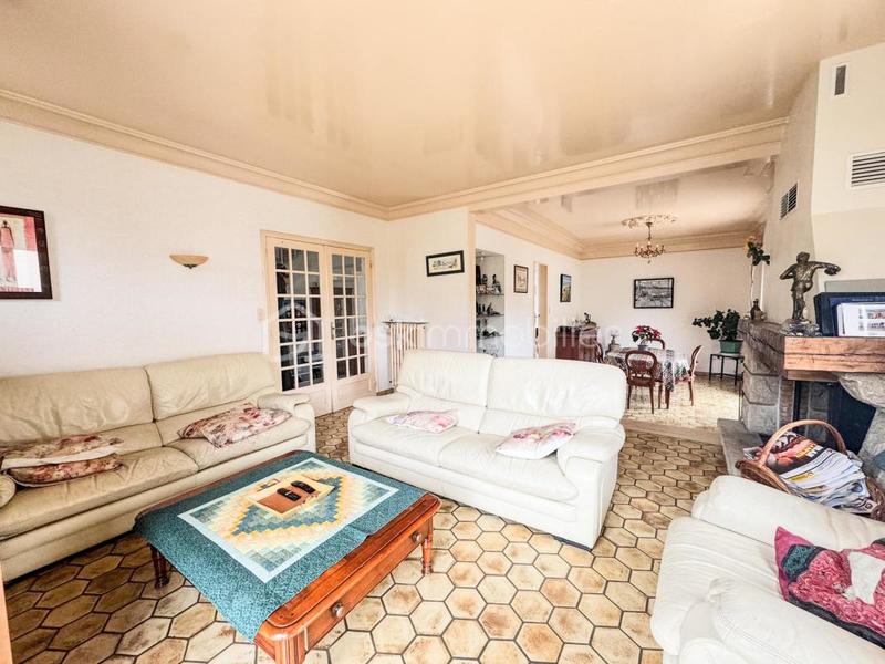 Maison - 149 m² - 7 pièces