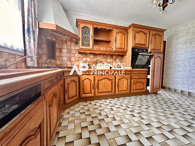 Maison - 125 m² - 5 pièces