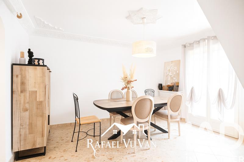 Maison - 156 m² - 8 pièces