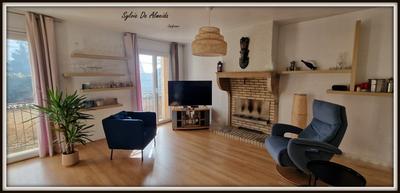 Maison - 103 m² - 4 pièces