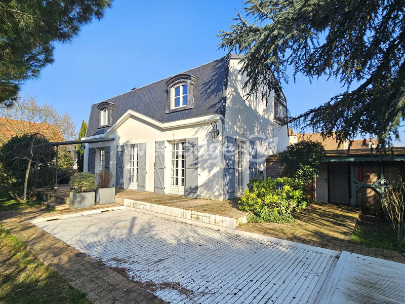 Maison - 164 m² - 6 pièces