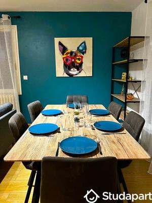 Chambre - 11 m² - 1 pièce