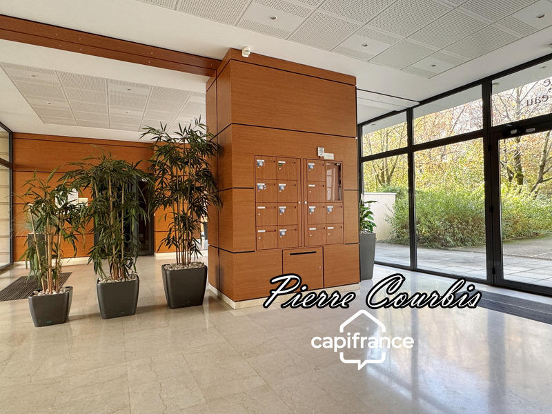 Appartement - 83 m² - 4 pièces