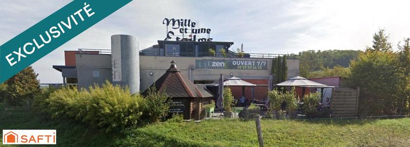 Local commercial - 1 417 m² - 33 pièces