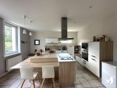 Maison - 159 m² - 5 pièces