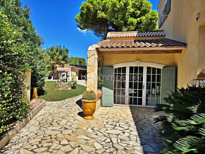 Maison d'architecte - 140 m² - 5 pièces