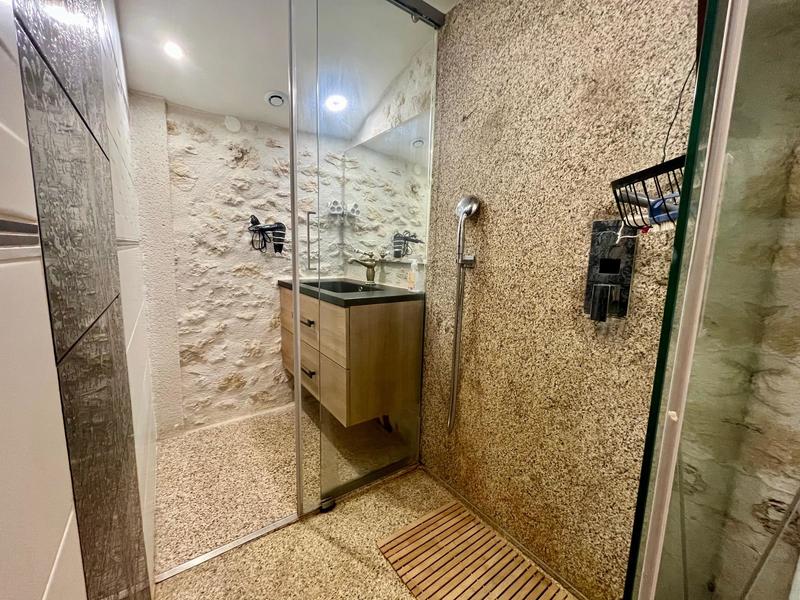 Maison - 190 m² - 6 pièces