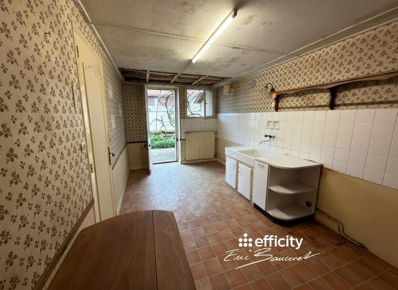 Maison - 96 m² - 4 pièces