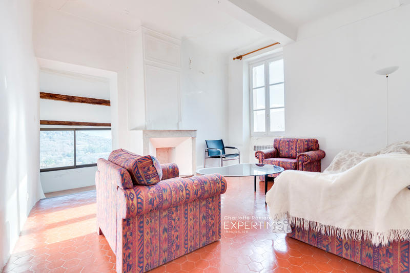 Maison de village - 257 m² - 10 pièces