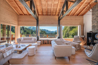 Châlet - 400 m² - 8 pièces