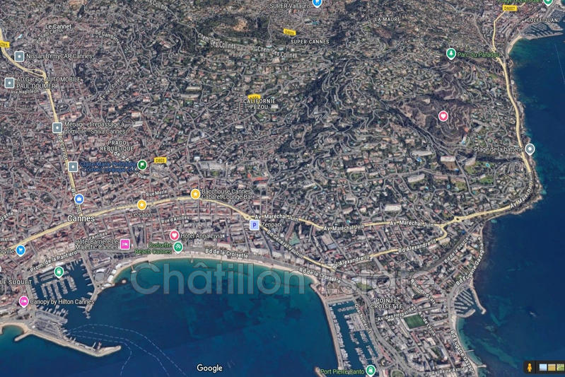 Parking / Garage - 201 m²