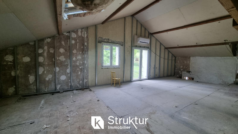 Propriété - 830 m² - 16 pièces