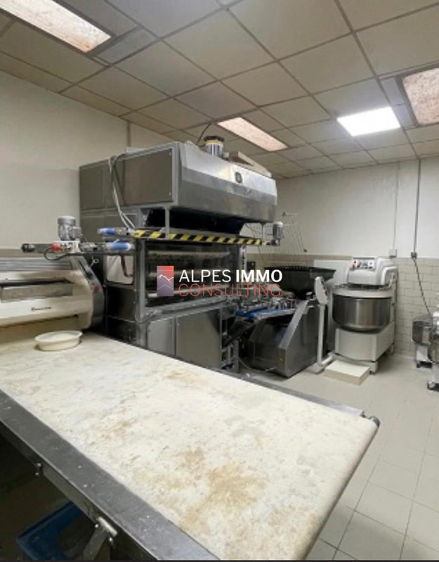 Fonds de commerce - 455 m²