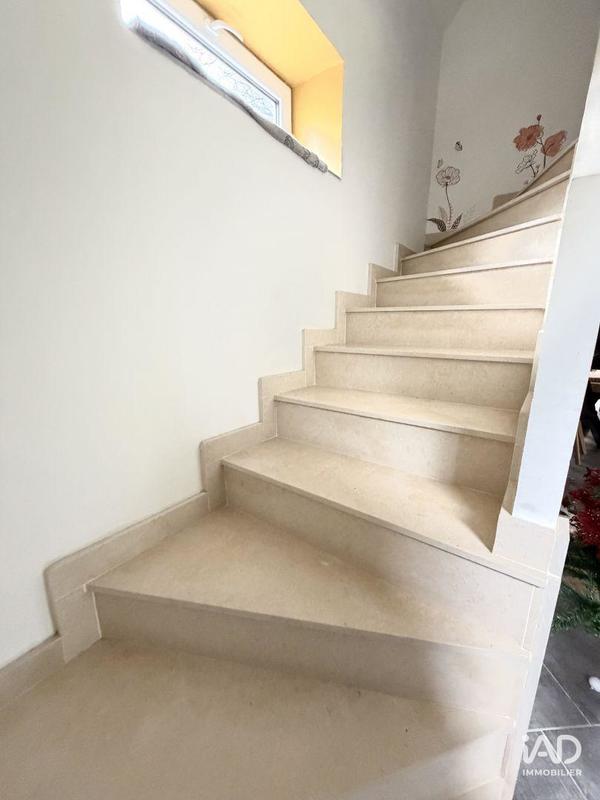 Maison - 134 m² - 5 pièces