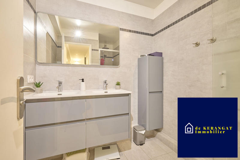 Appartement - 140 m² - 5 pièces