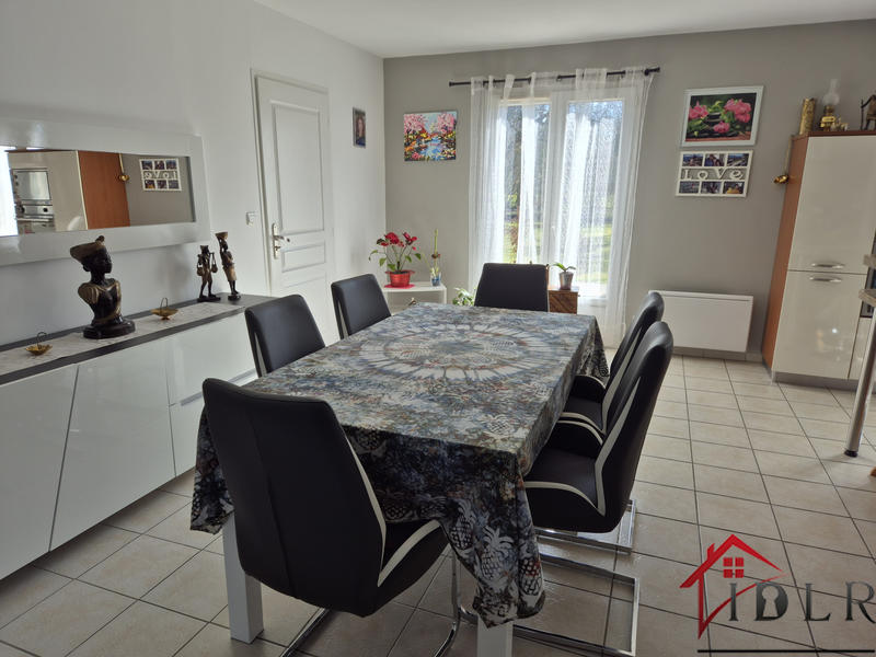Maison - 102 m² - 5 pièces