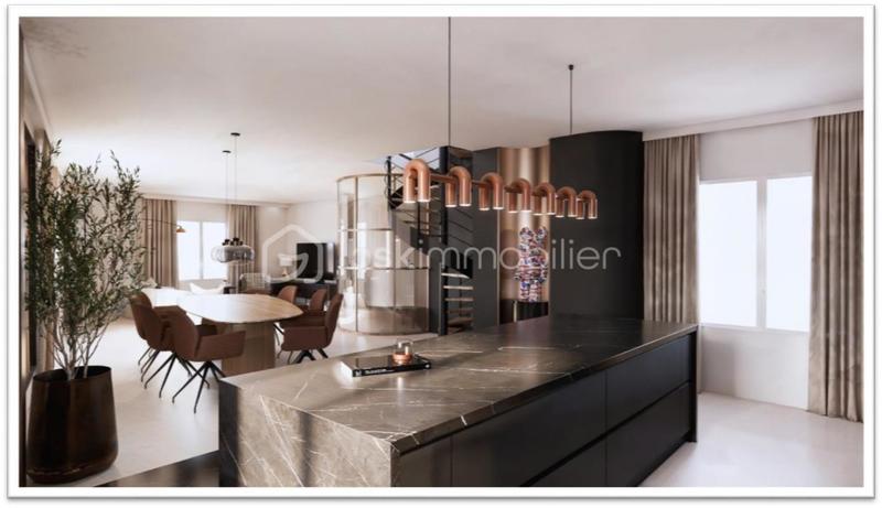 Duplex - 122 m² - 5 pièces