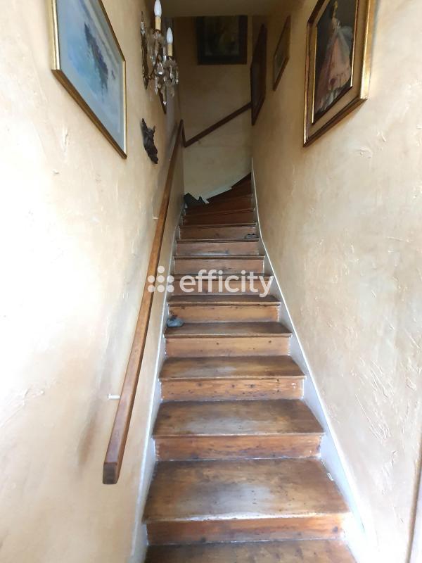 Maison - 146 m² - 7 pièces