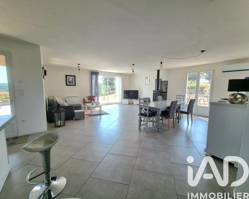 Maison - 134 m² - 4 pièces