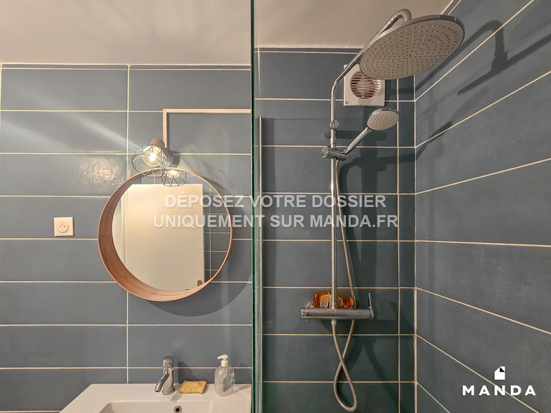 Chambre - 10 m² - 5 pièces