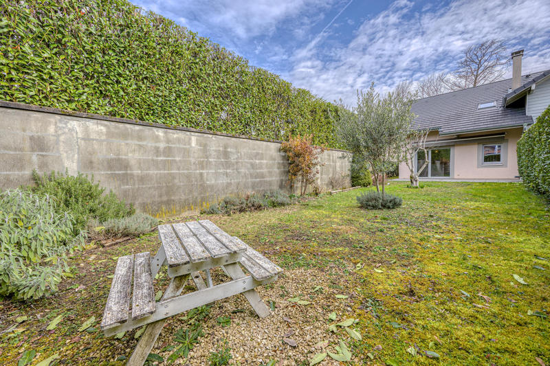 Maison - 99 m² - 4 pièces