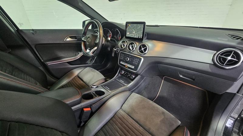 Mercedes Gla 200 7-G Dct Fascination