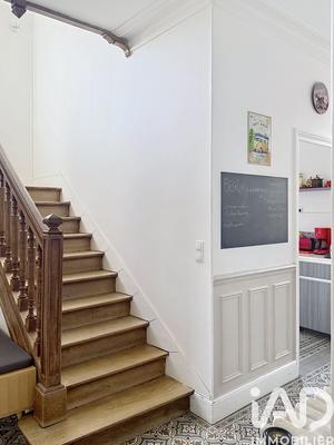 Maison - 167 m² - 8 pièces