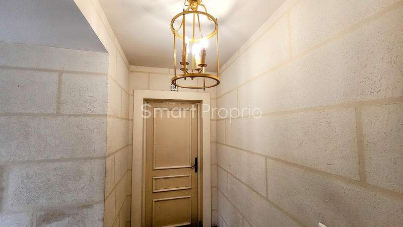 Immeuble - 1 010 m² - 40 pièces