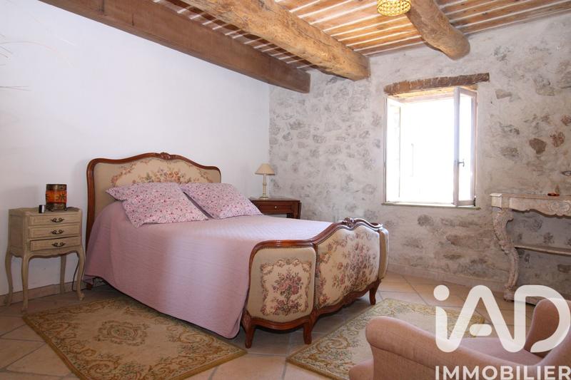 Maison de village - 100 m² - 5 pièces