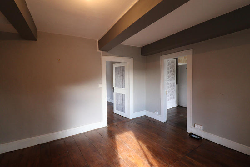 Maison - 193 m² - 10 pièces