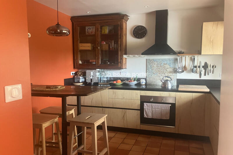 Maison - 90 m² - 4 pièces